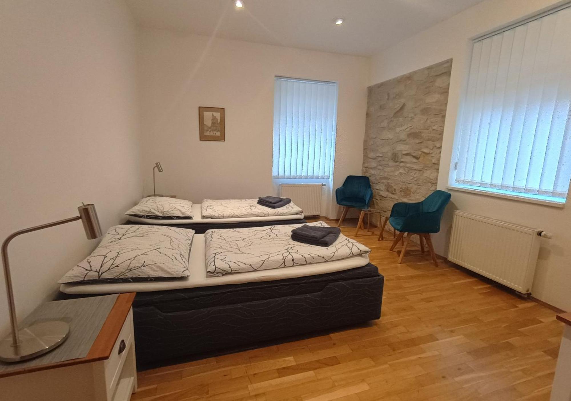 Apartments Karlin Прага Екстериор снимка