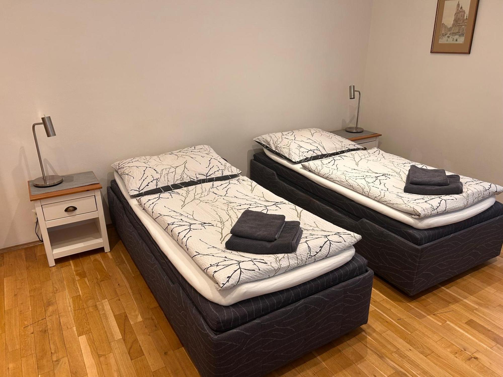 Apartments Karlin Прага Екстериор снимка